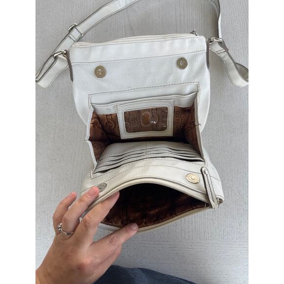 Tignanello White Faux Leather Purse Bag Pockets clean girl coastal grandma - Picture 6 of 8